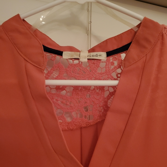 Salmon Tunic Style Blouse - L - Picture 3 of 6